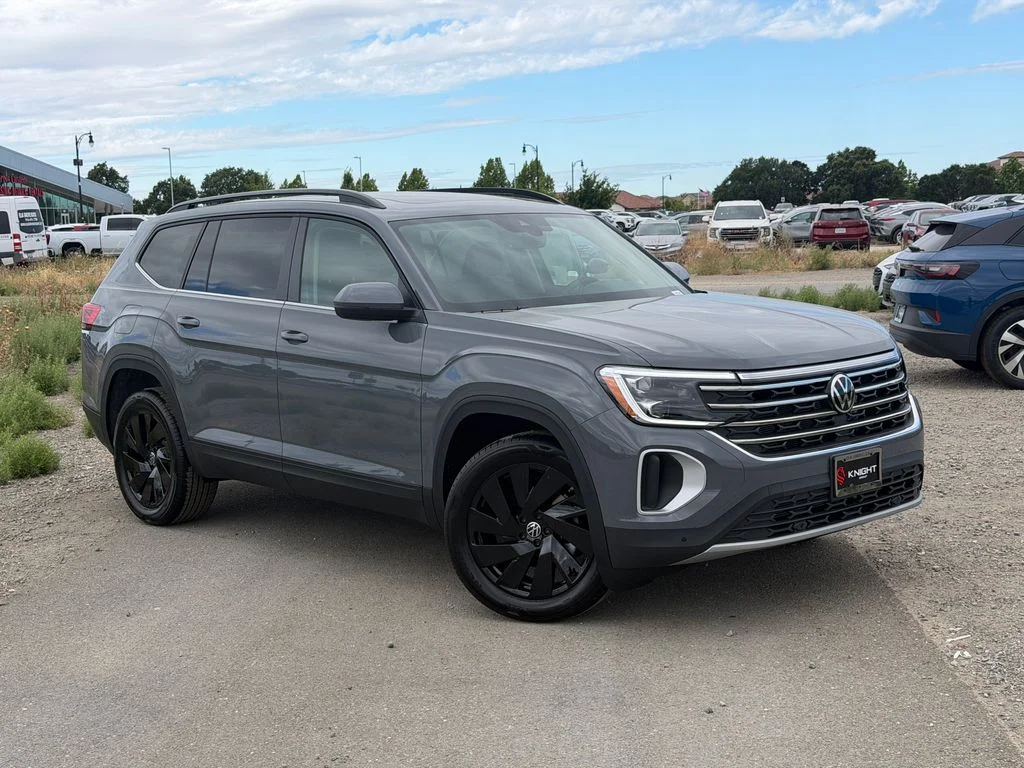 New 2026  Volkswagen 2.0T SE w/Technology image 3