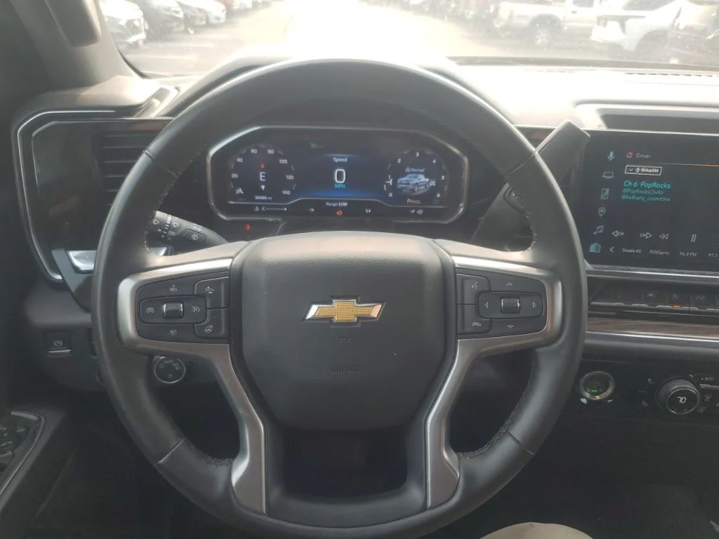 Used 2024 Black Chevrolet LT image 20