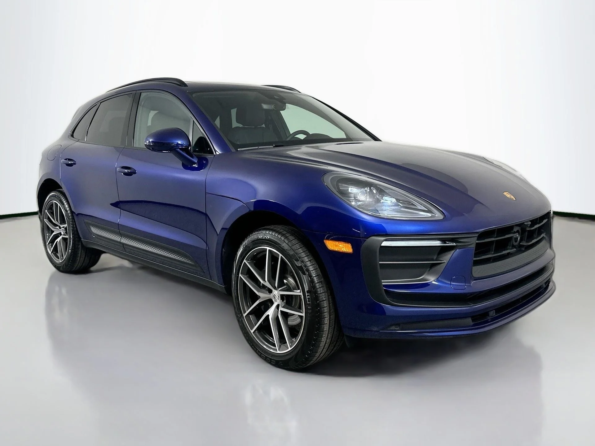 Used 2025 Blue Porsche Base image 9