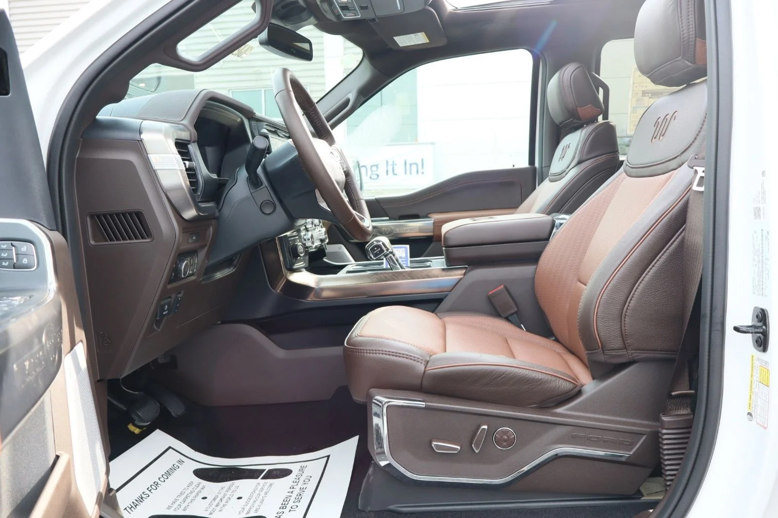 New 2026 Star White Metallic Tri-Coat Ford King Ranch® image 23