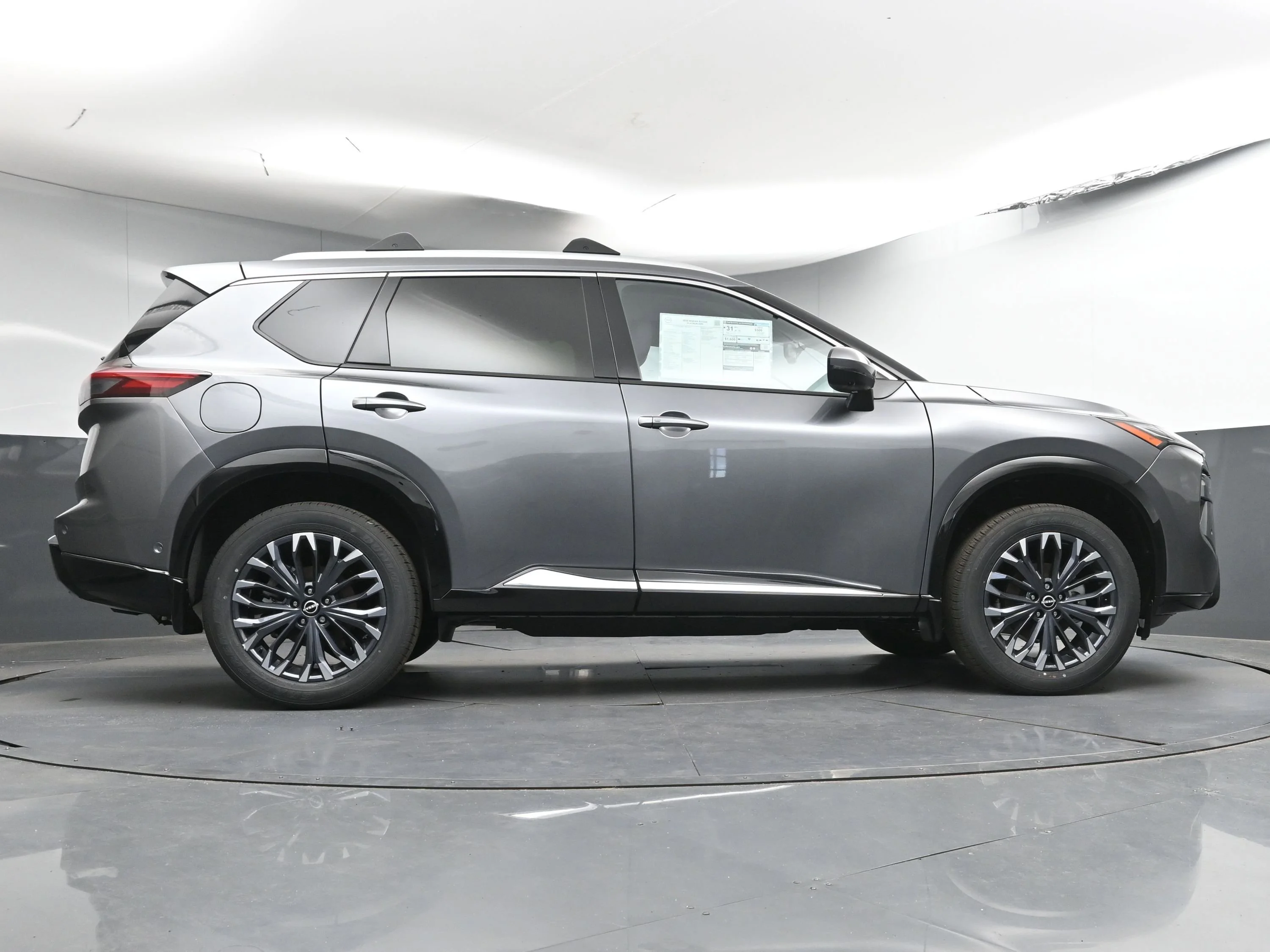 New 2026 Gun Metallic Nissan Platinum image 28