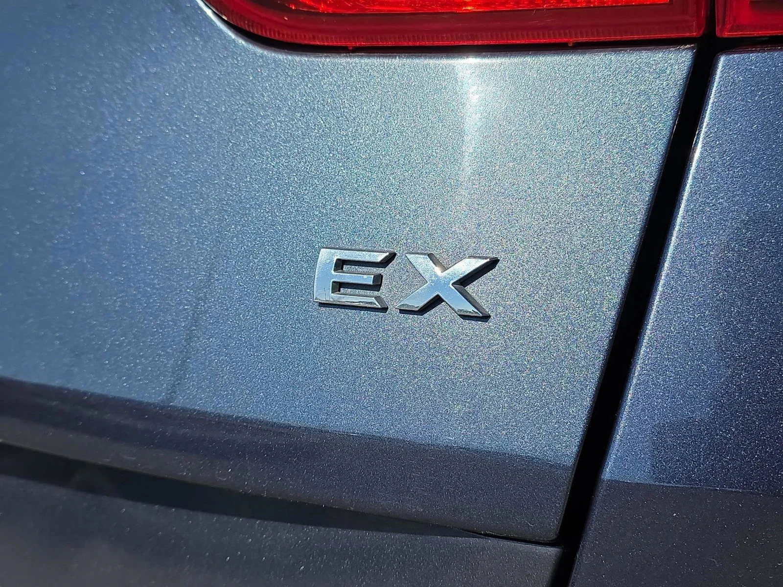 Used 2019 Blue Kia EX image 34