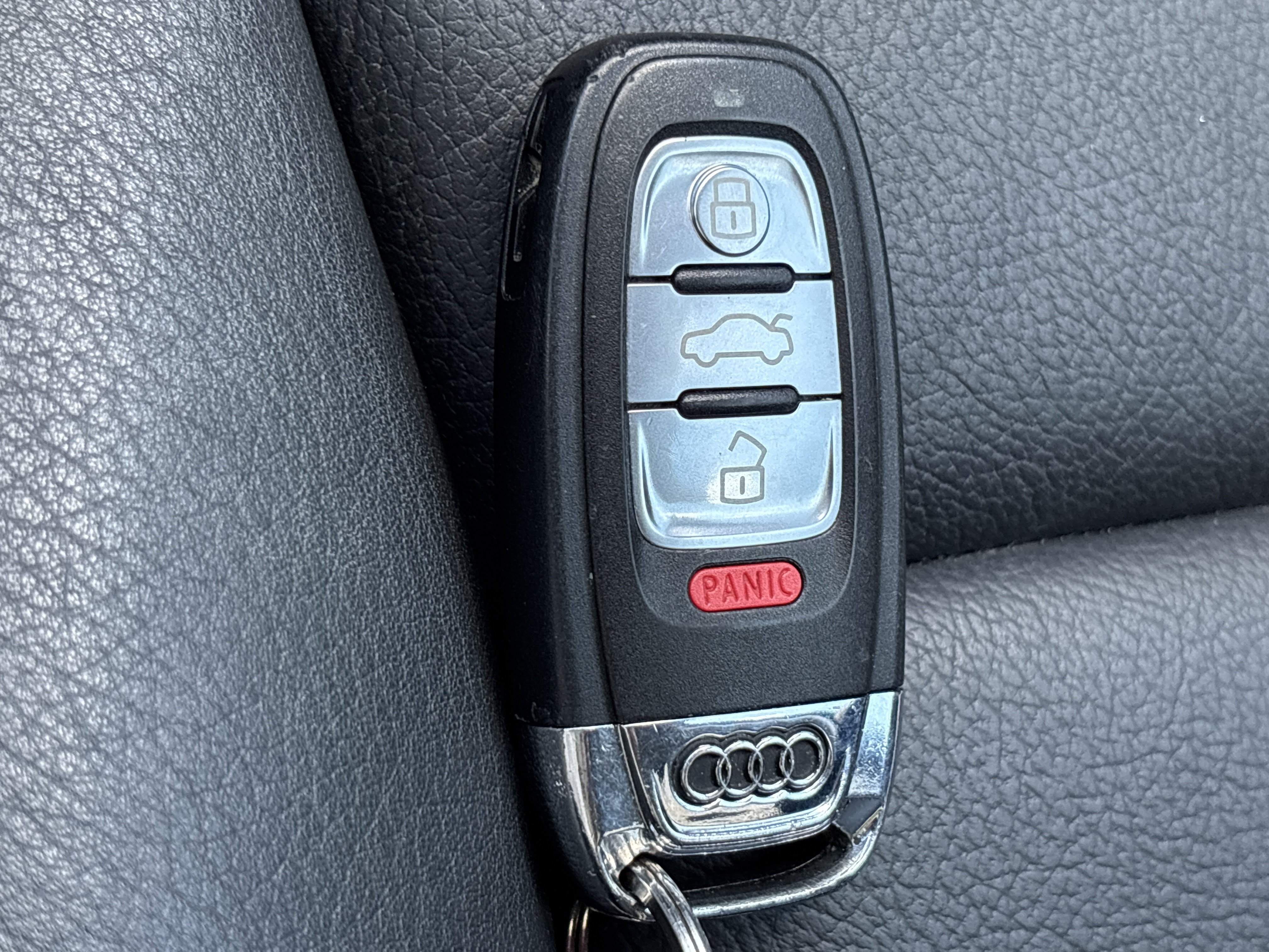 Used 2014  Audi Premium Plus image 45