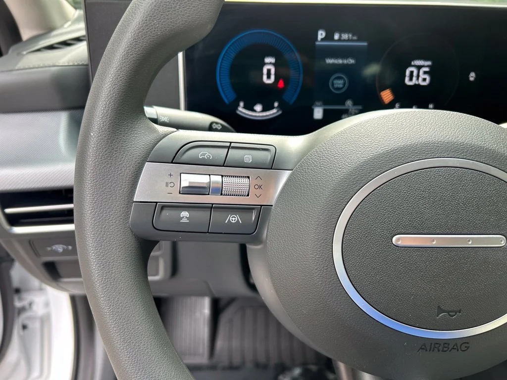 Certified Used 2026 White Hyundai SE image 23