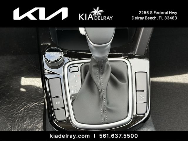 New 2026 Pluton Blue / Black Roof Kia S image 22