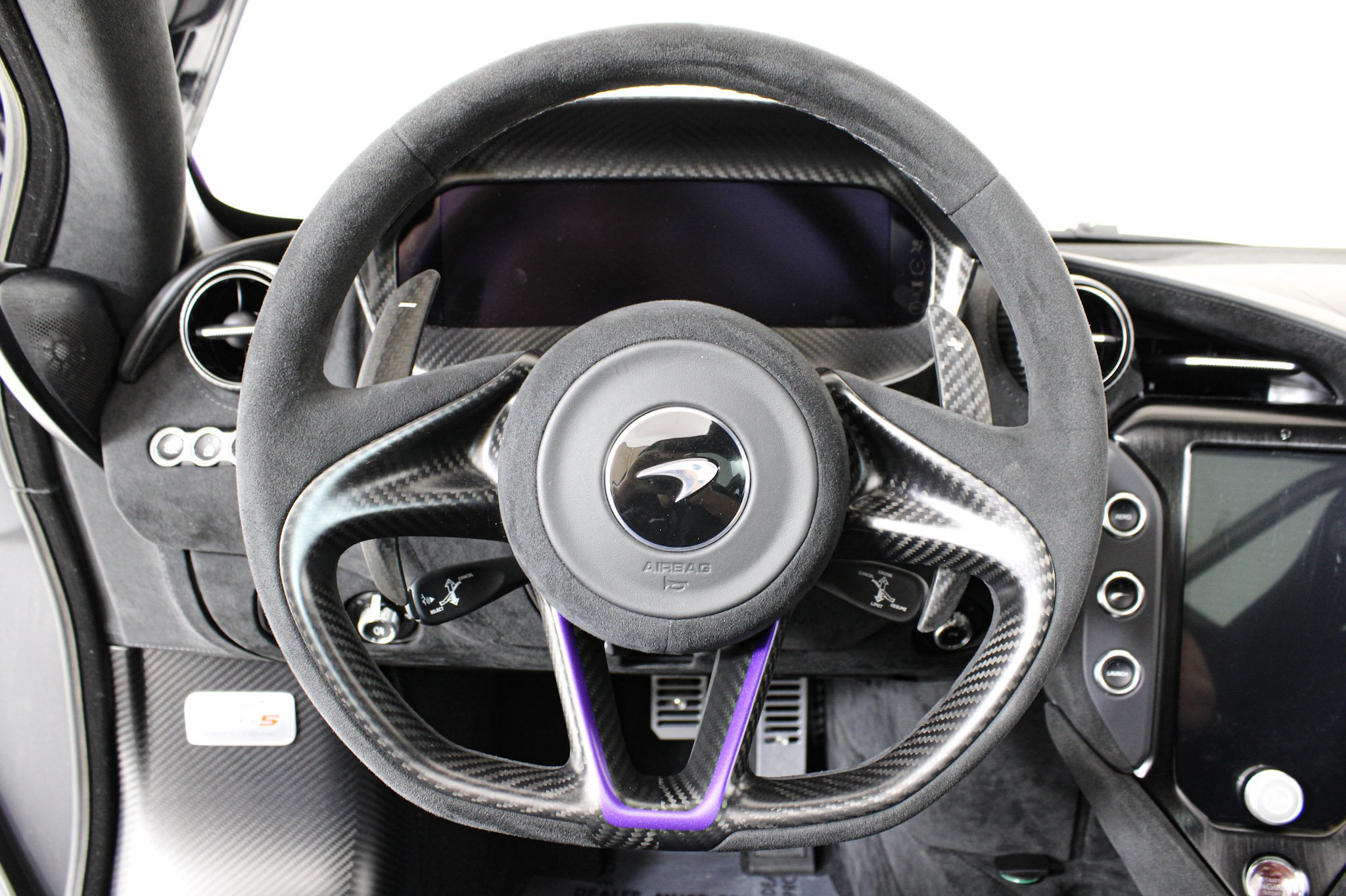 Used 2024 Purple McLaren Coupe image 59