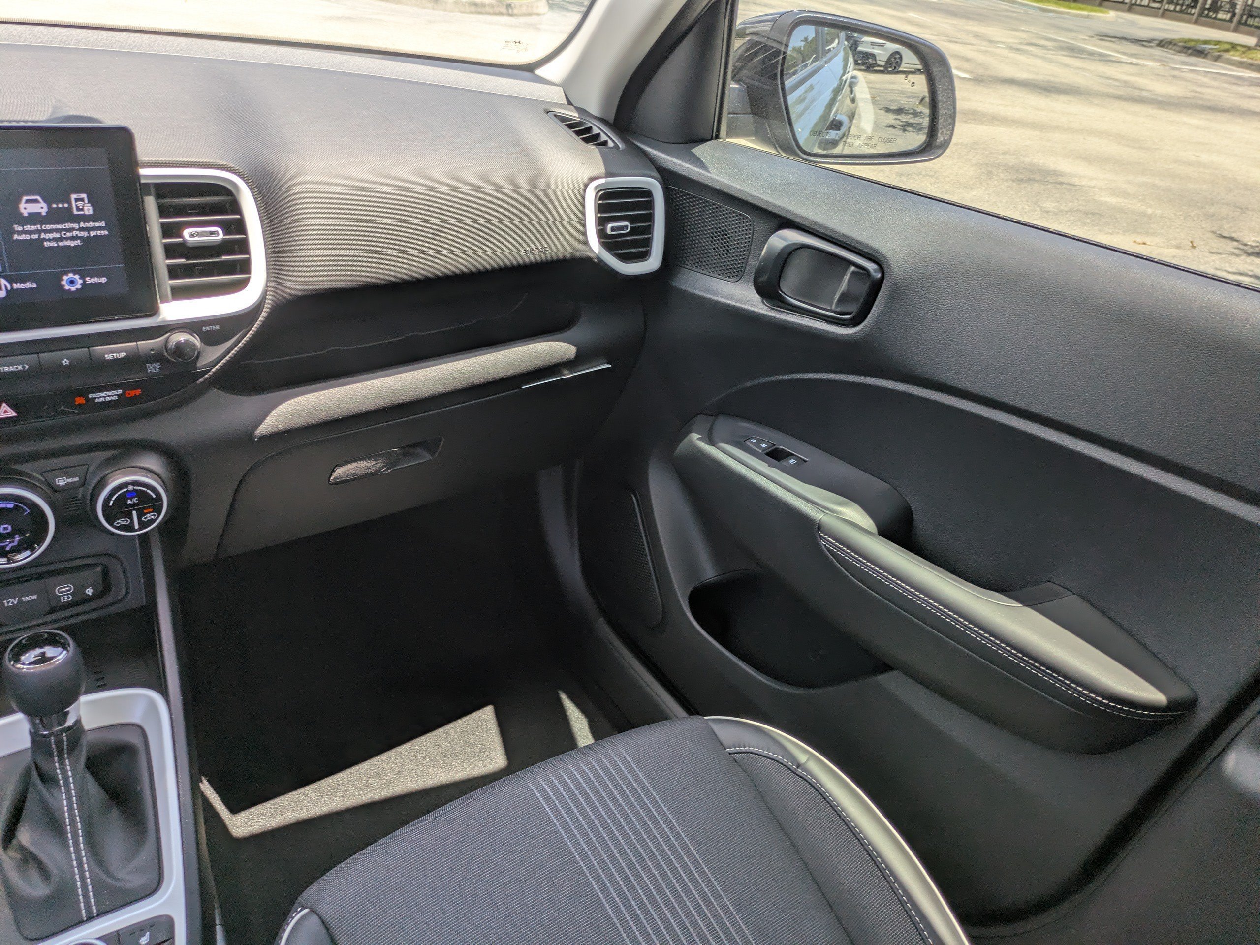 New 2026 Ecotronic Gray w/Black Roof Hyundai SEL w/Two-Tone Roof image 14