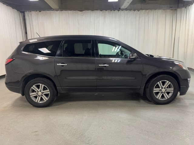 Used 2015 TUNGSTEN METALLIC Chevrolet LT image 3