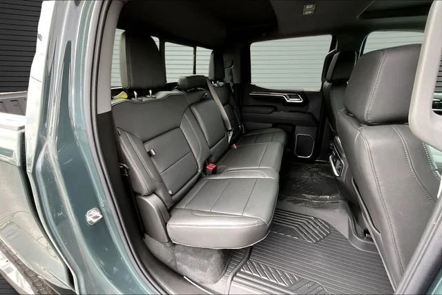 2026 Chevrolet Silverado 1500 LTZ - Photo 10