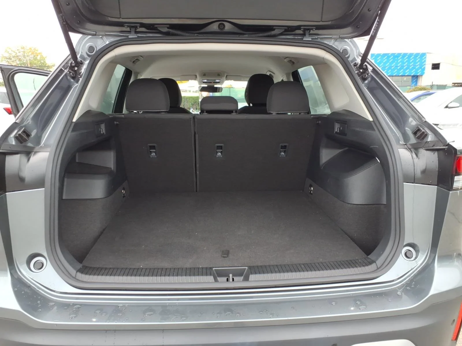 Used 2025 Platinum Gray Metallic Volkswagen S image 16