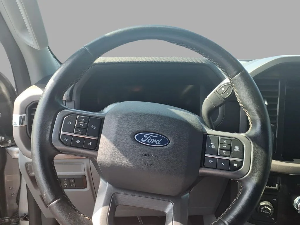 Used 2024 Silver Ford XLT image 20