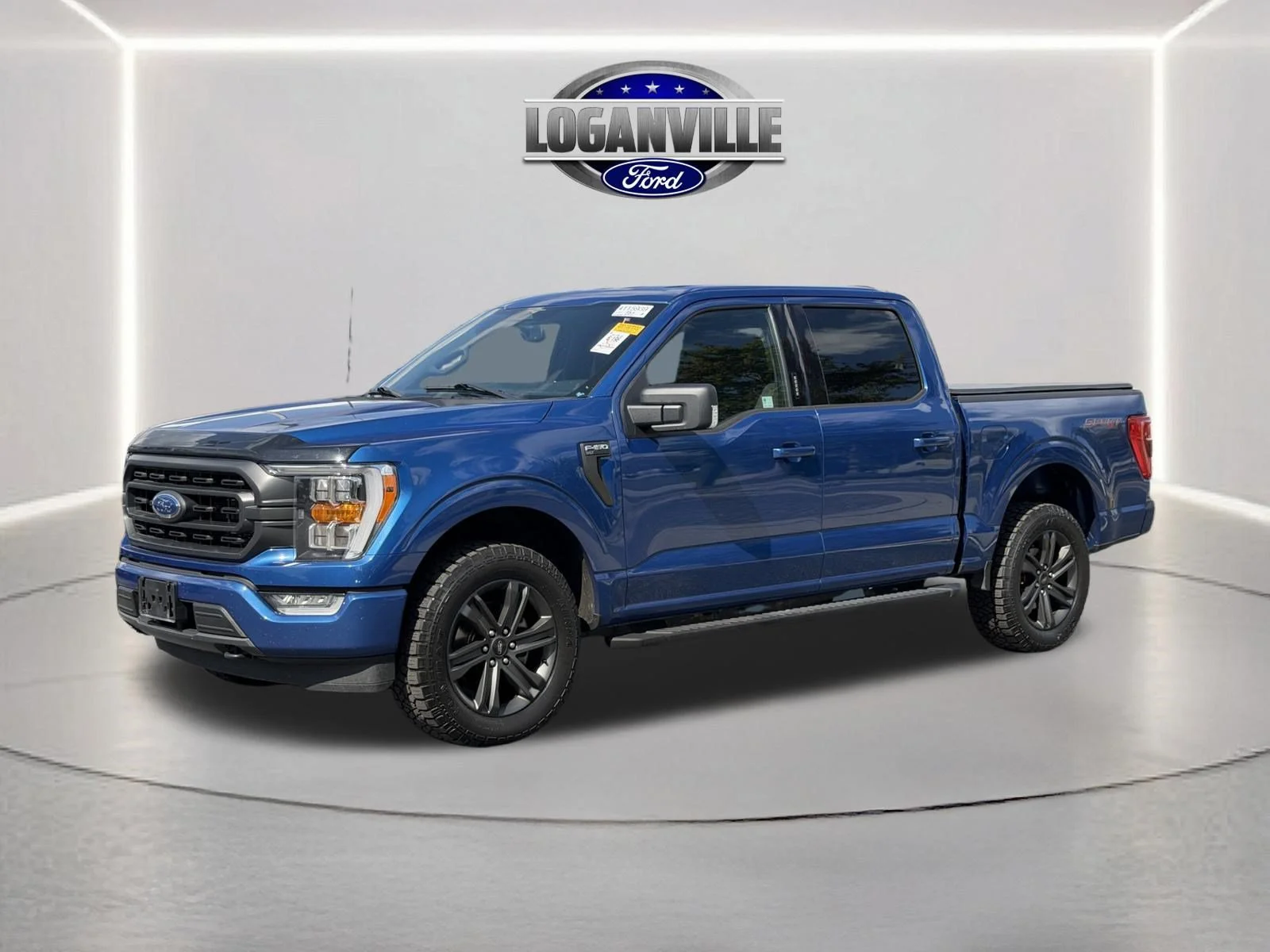 Certified Used 2023 Blue Metallic Ford XLT image 1