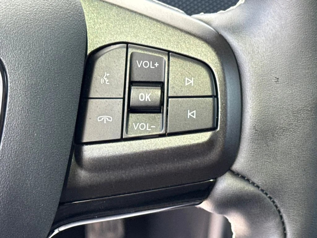 Used 2024 Green Metallic Ford GT image 35