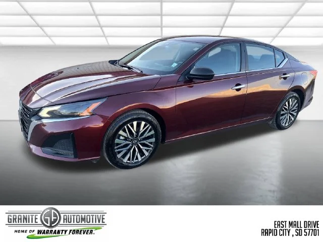 2025 Nissan Altima