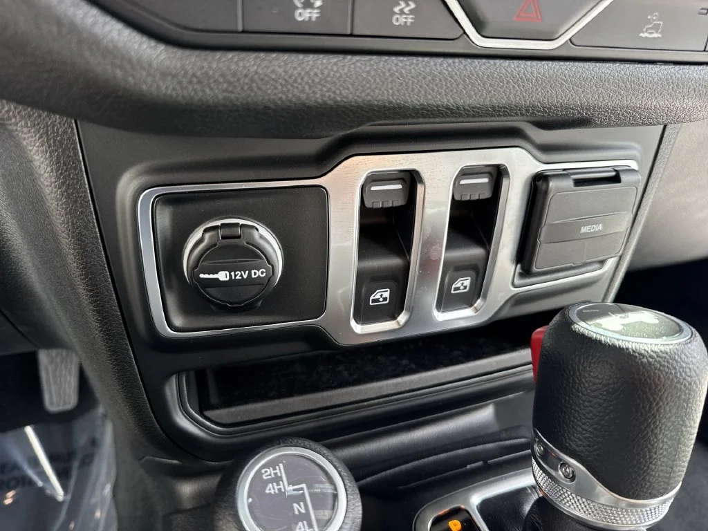 Used 2026 Gray Jeep Sport S image 51