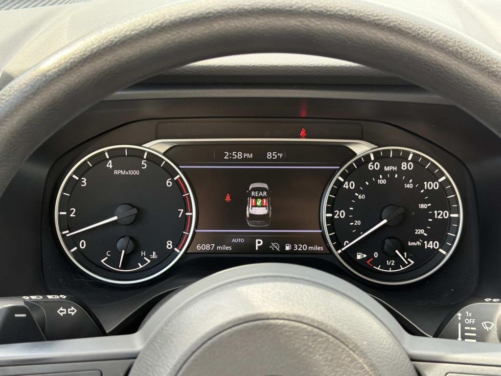 Used 2024  Nissan SV image 23