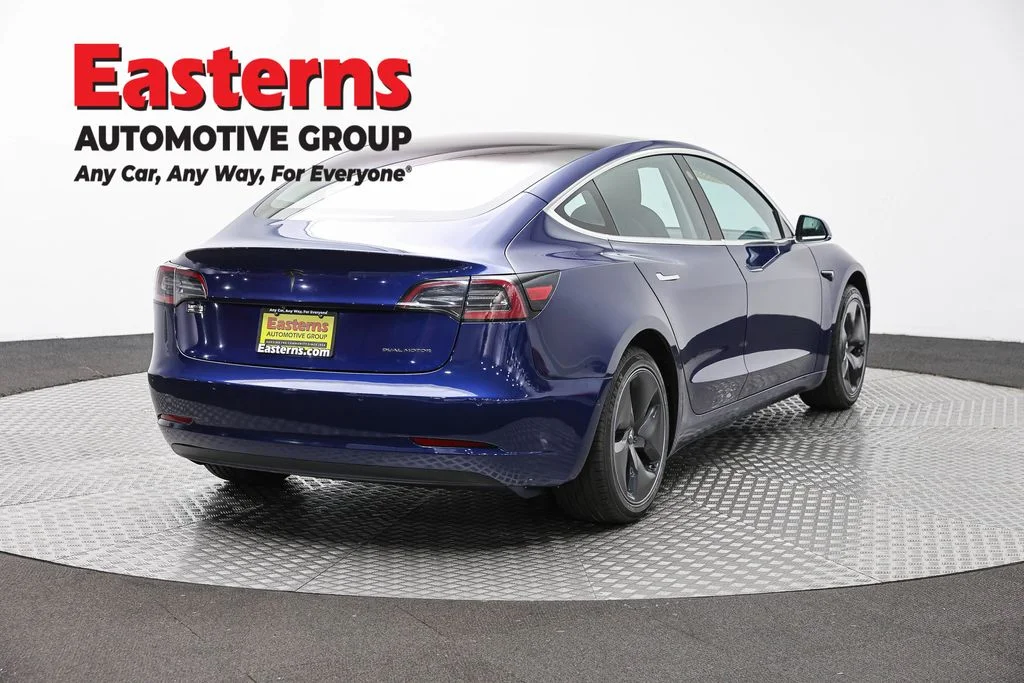 Used 2018 Blue Tesla Long Range image 5