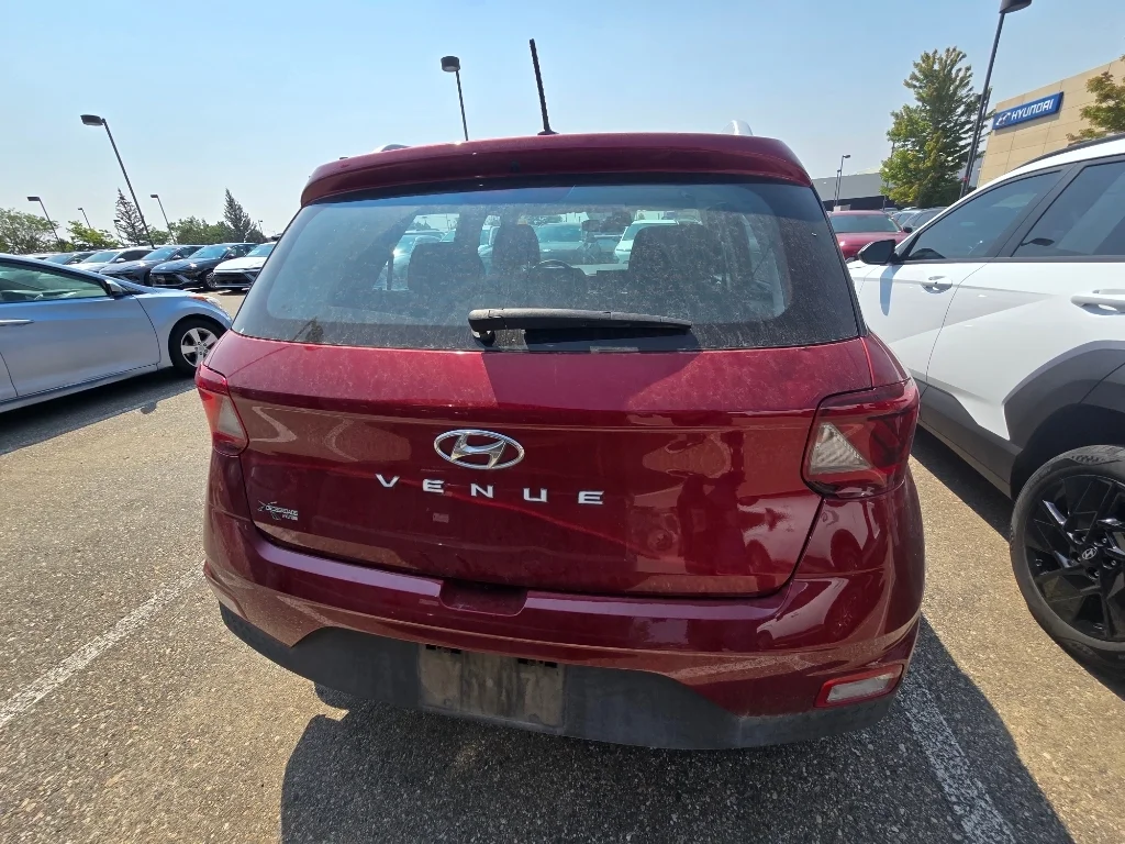 Used 2024 Ultimate Red Hyundai Limited image 4