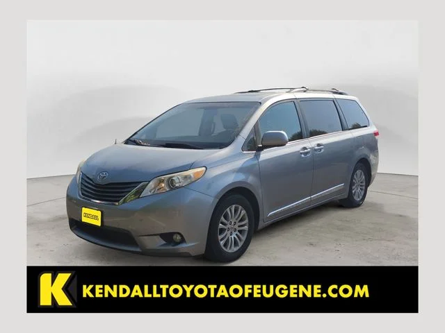 2012 Toyota Sienna XLE