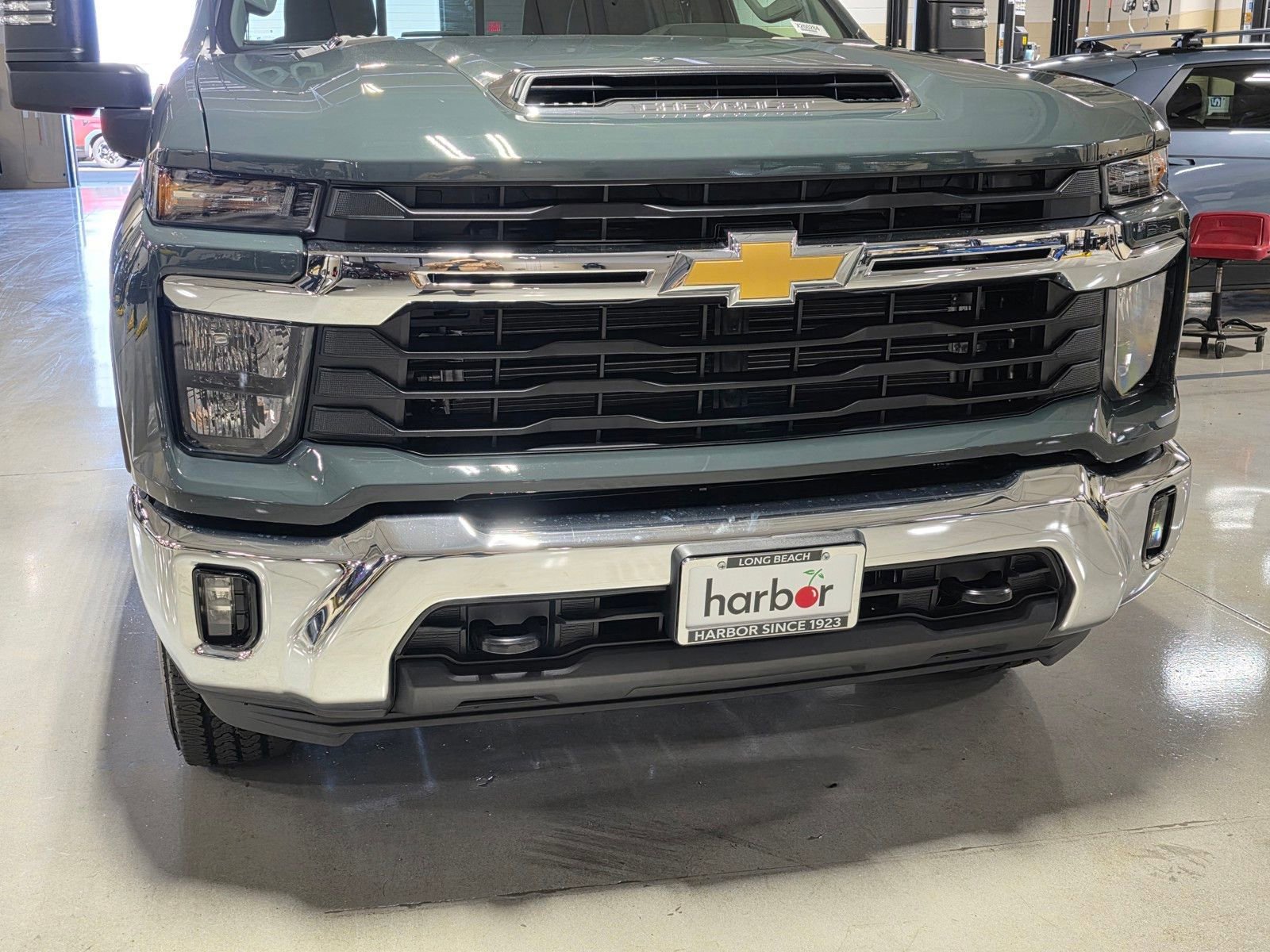 New 2026 Cypress Gray Chevrolet LT image 9
