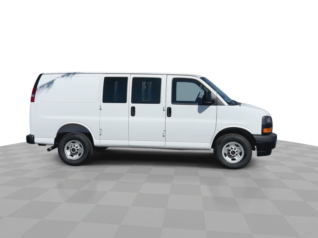 Used 2025 Summit White GMC Work Van image 42