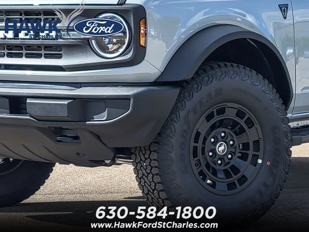 New 2026 Avalanche Gray Ford Base image 2