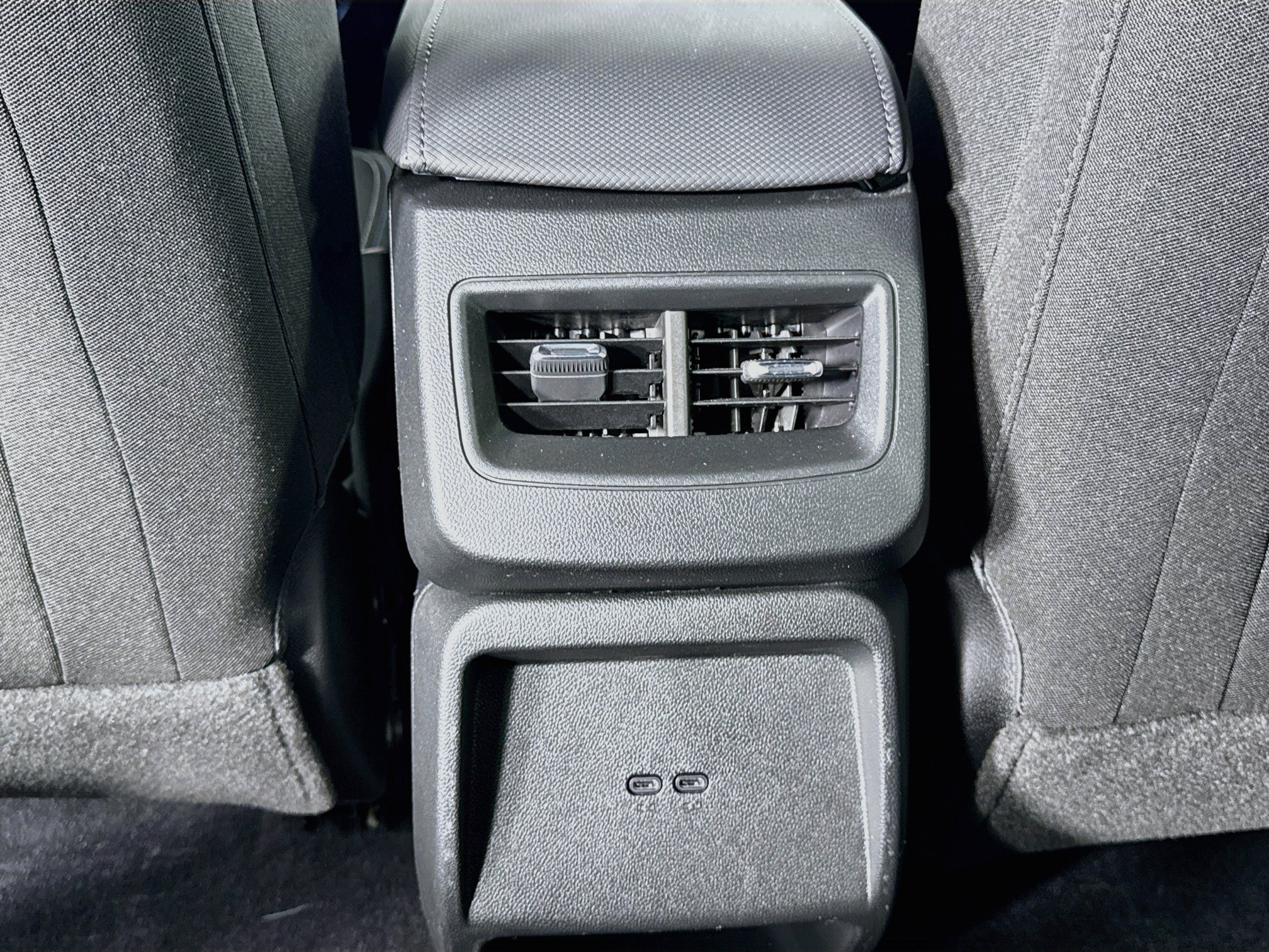 Used 2026 Galaxy Gray Metallic Chevrolet LT image 27
