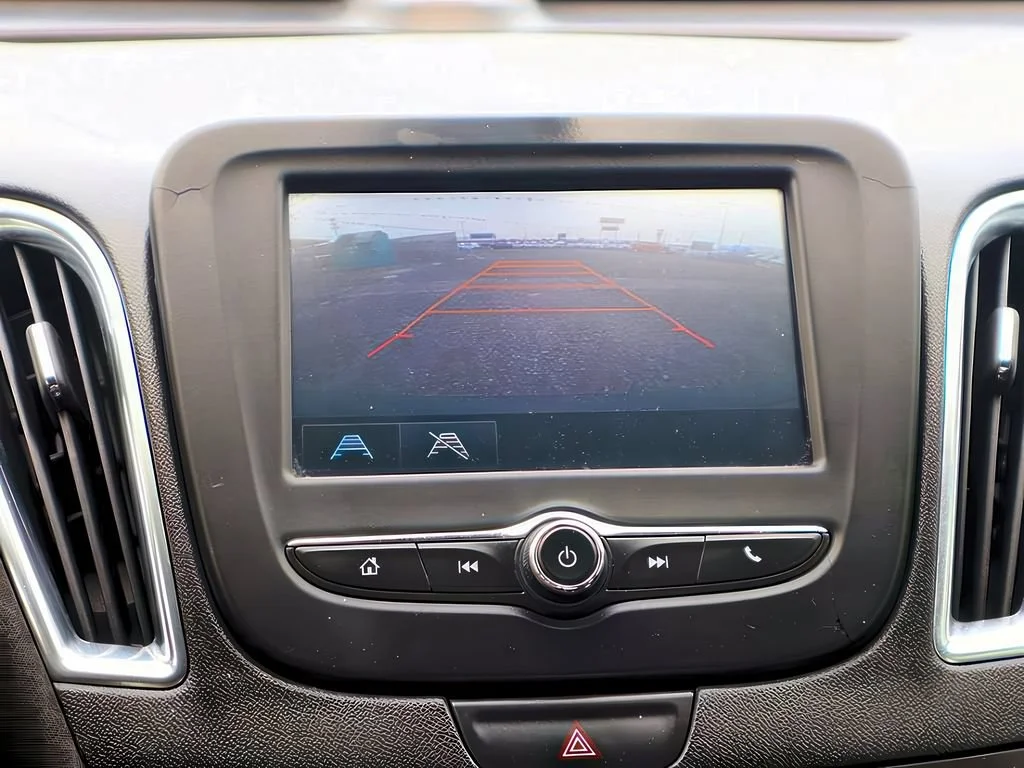 2016 Chevrolet Malibu 1LT - Photo 19