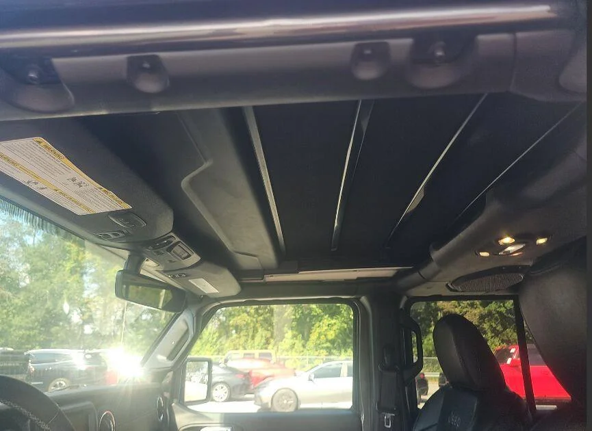 Used 2019 Granite Crystal Metallic Clearcoat Jeep Moab image 16