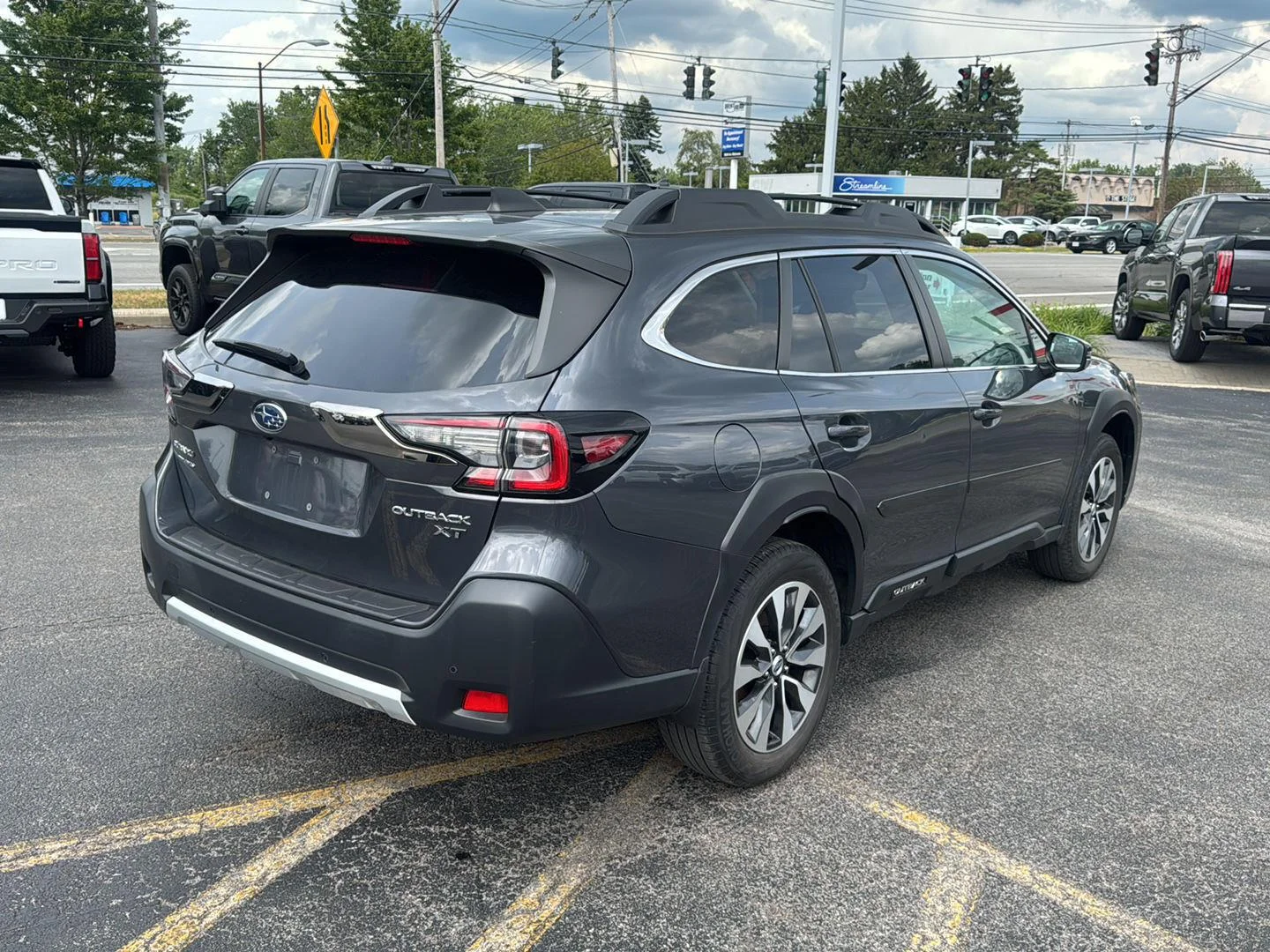 Used 2023 Magnetite Gray Metallic Subaru Limited XT image 6