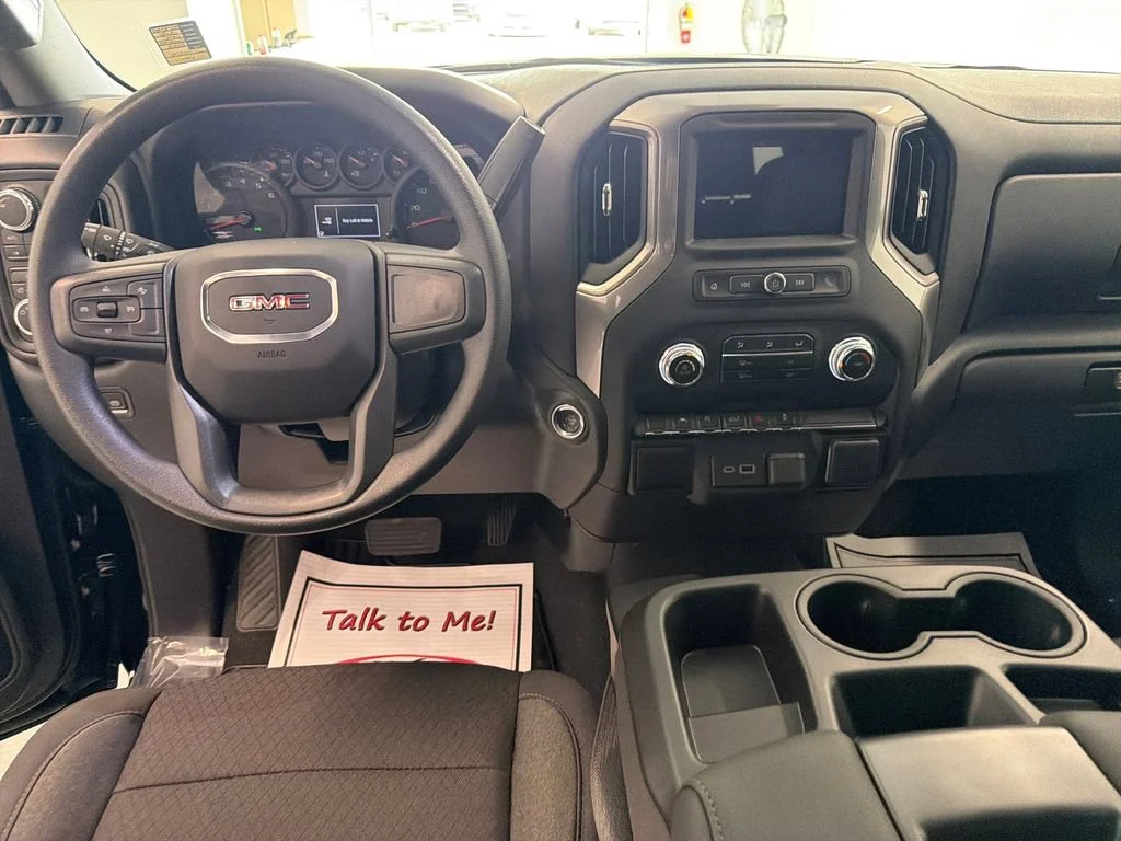 New 2026 Onyx Black GMC Pro image 15