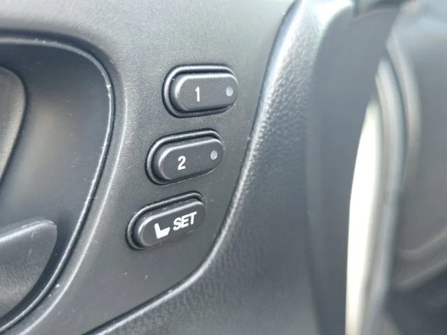 Used 2024  Honda EX-L image 28