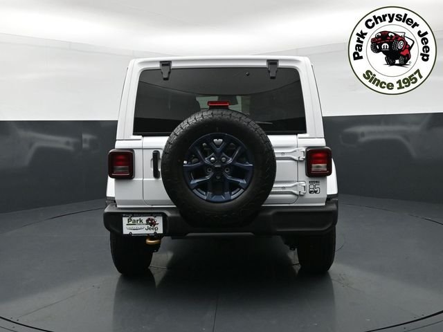 New 2026 Bright White Clear-Coat Exterior Paint Jeep 85th Anniversary Edition image 5