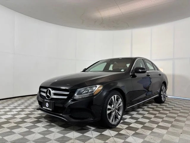 Used 2018  Mercedes-Benz C 300 image 3