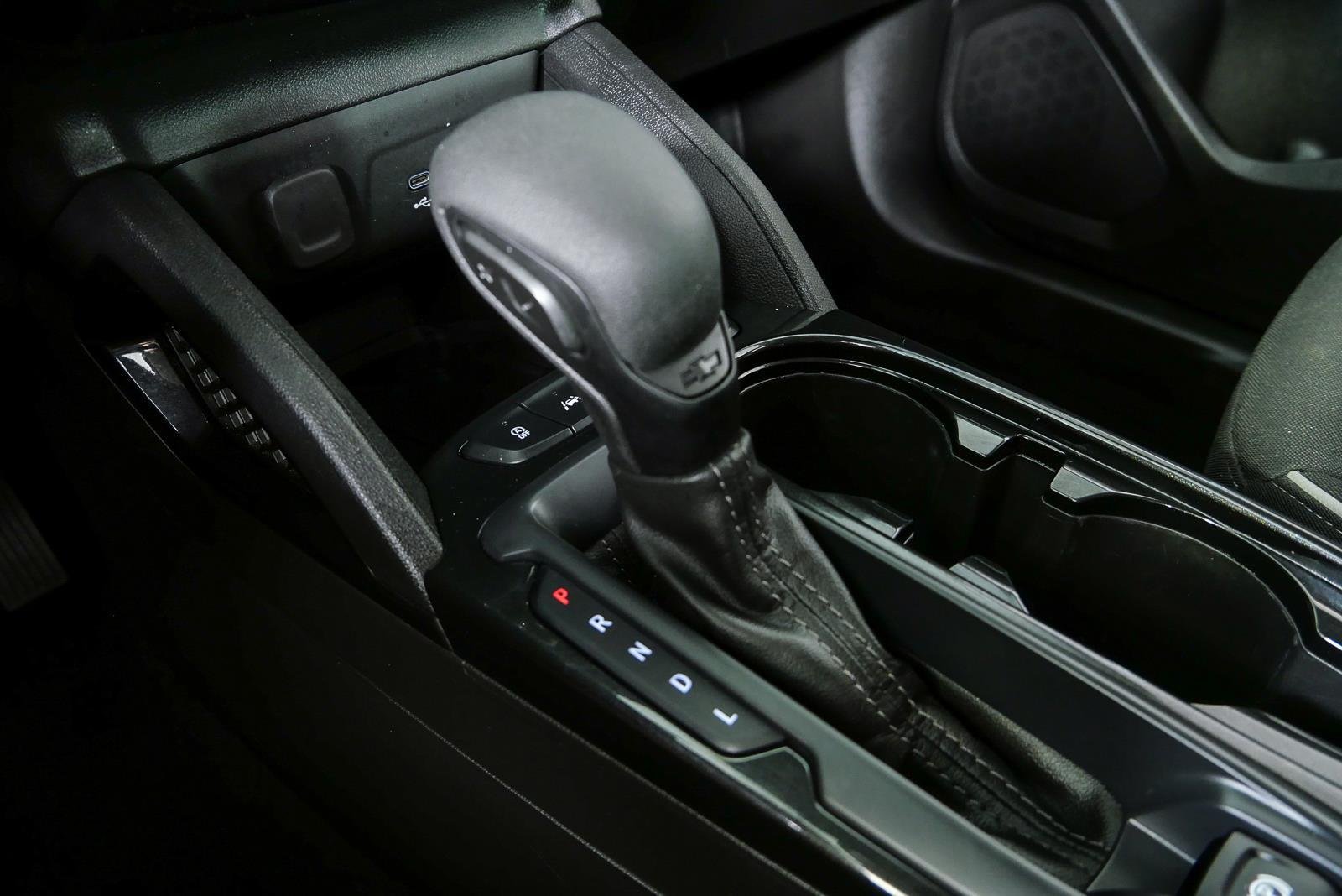 Used 2025 Sterling Gray Metallic Chevrolet LT image 16