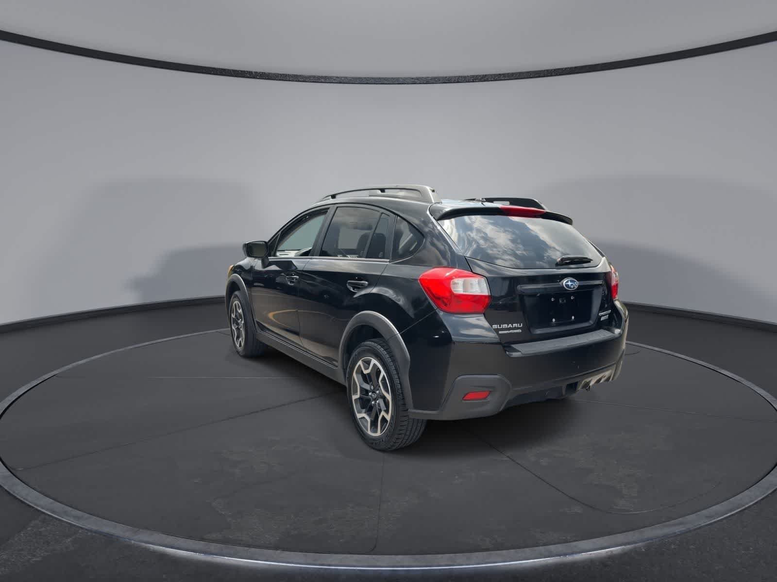 Used 2016 Crystal Black Silica Subaru Premium image 6