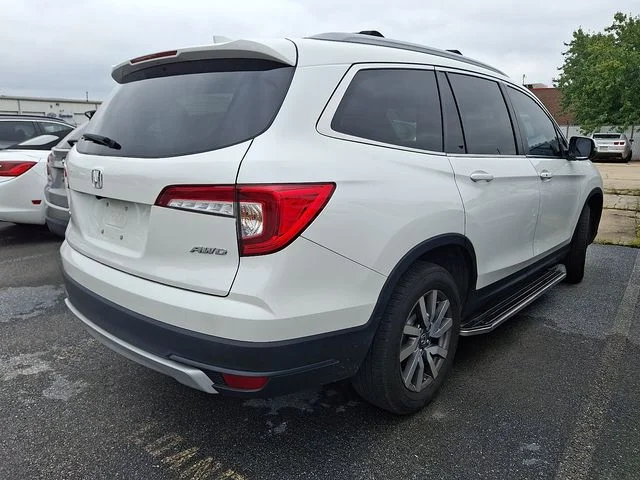 Used 2021 White Honda EX-L image 10