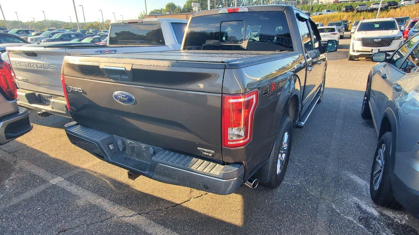 Used 2015 Caribou Metallic Ford XLT image 9