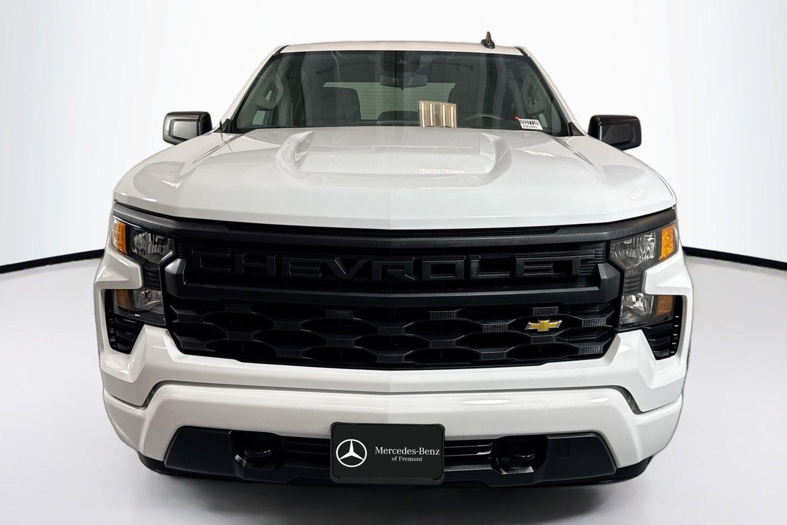 Used 2023 Summit White Chevrolet Custom image 2