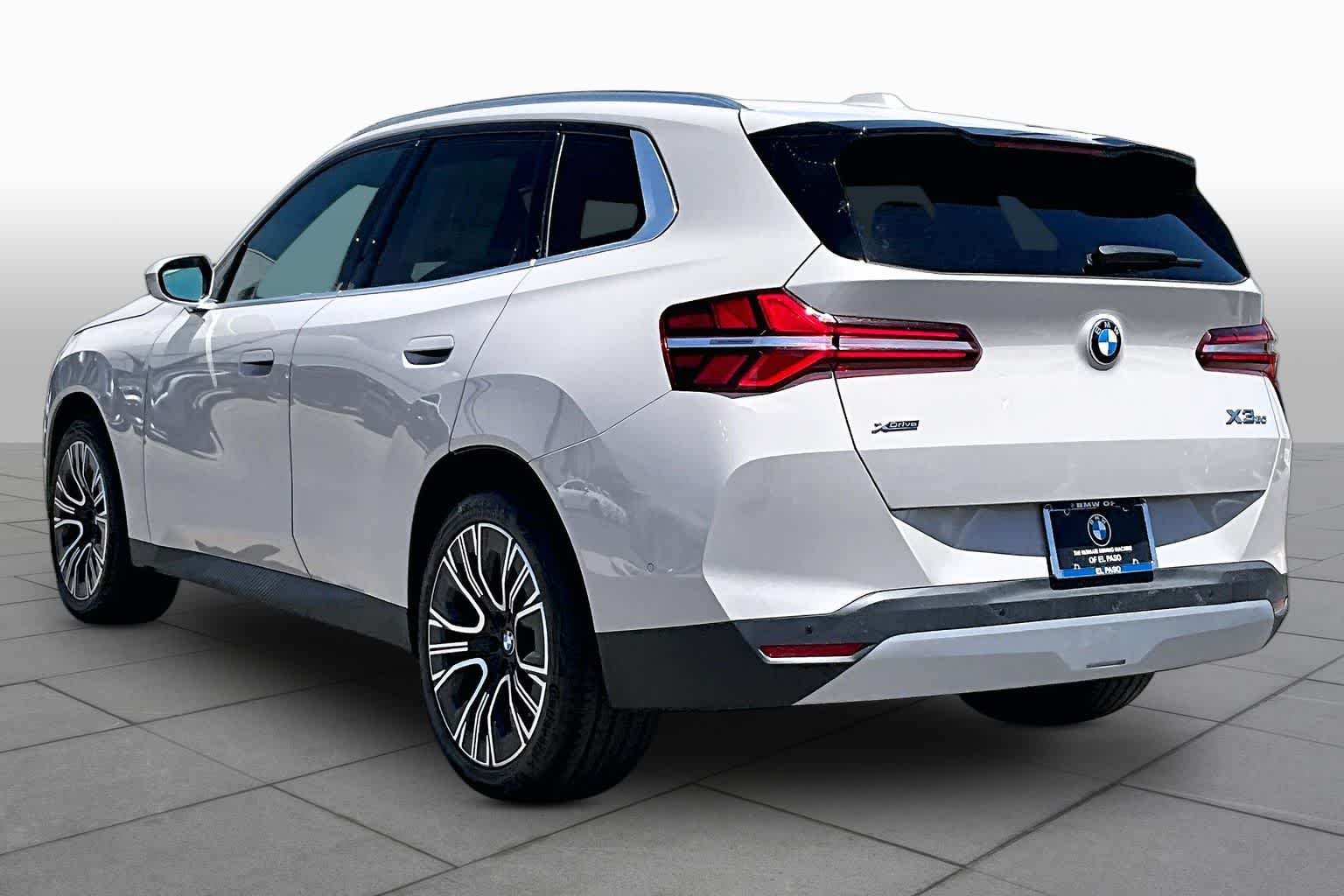 New 2026 Dune Grey Metallic BMW 30 xDrive image 12
