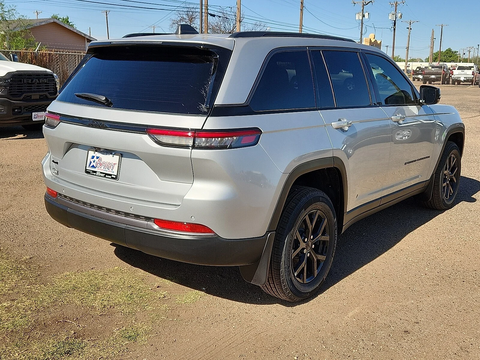 New 2026 Silver Jeep LAREDO ALTITUDE 4X4 image 4