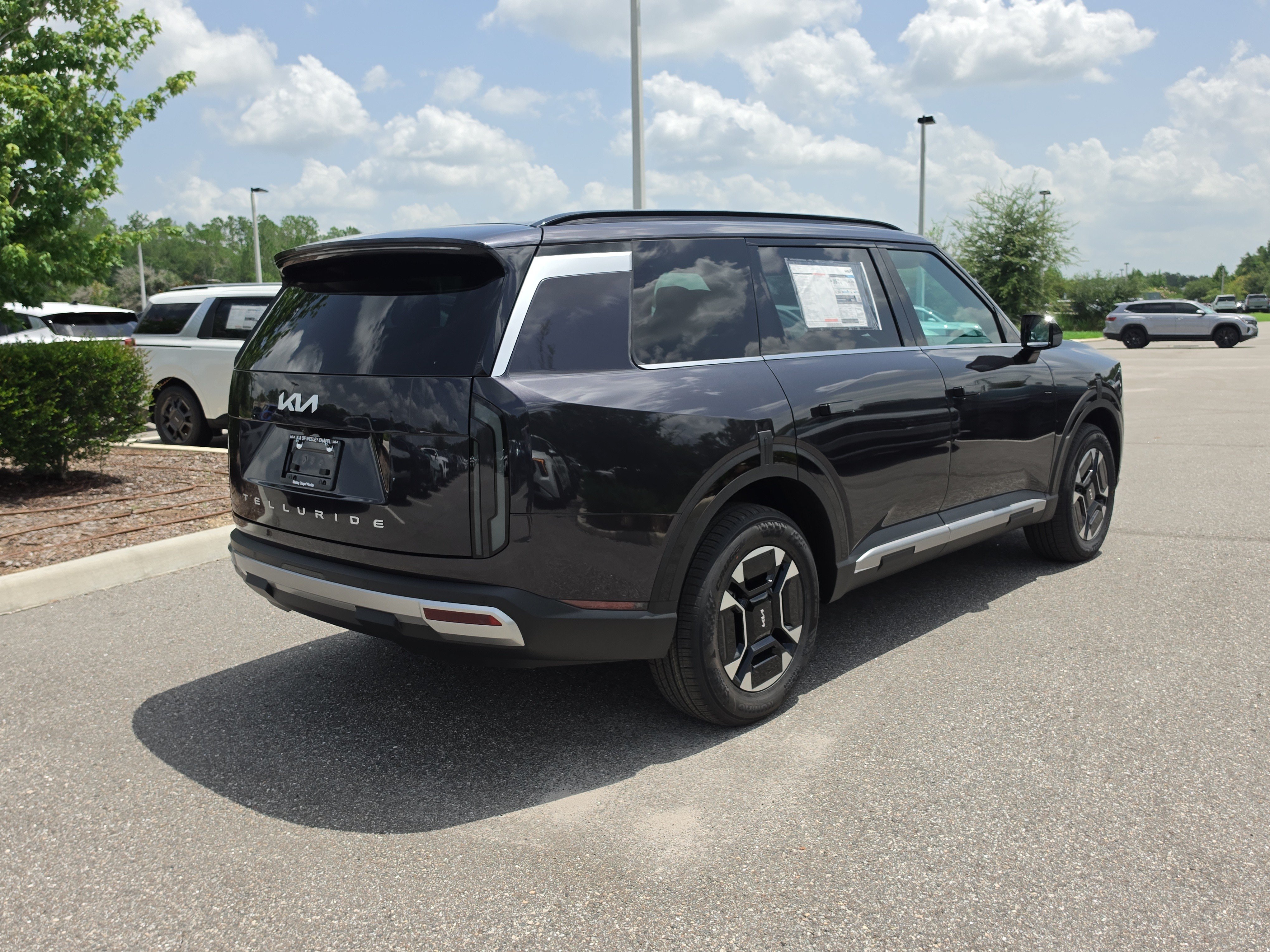 New 2027 Panthera Metal Kia EX image 8