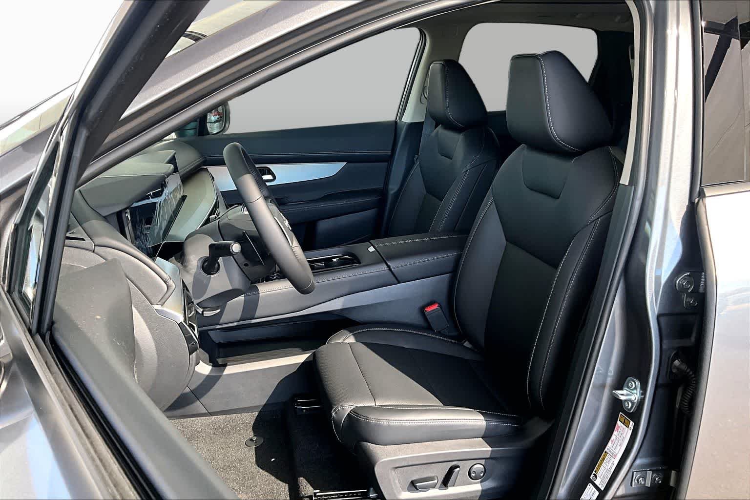 New 2026 Gun Metallic Nissan SL image 15