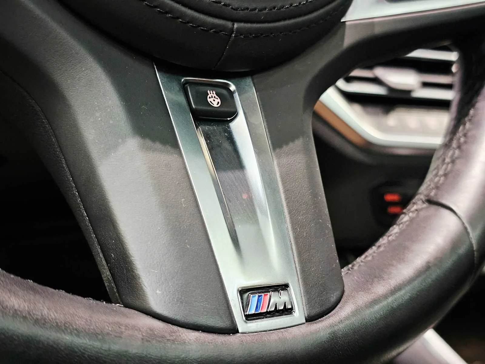Used 2021 Portimao Blue Metallic BMW xDrive image 14