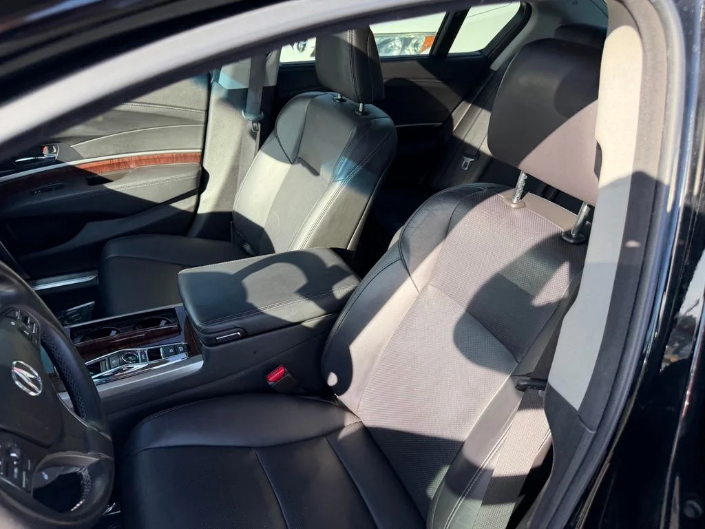 Used 2016 Crystal Black Pearl Acura Base image 12