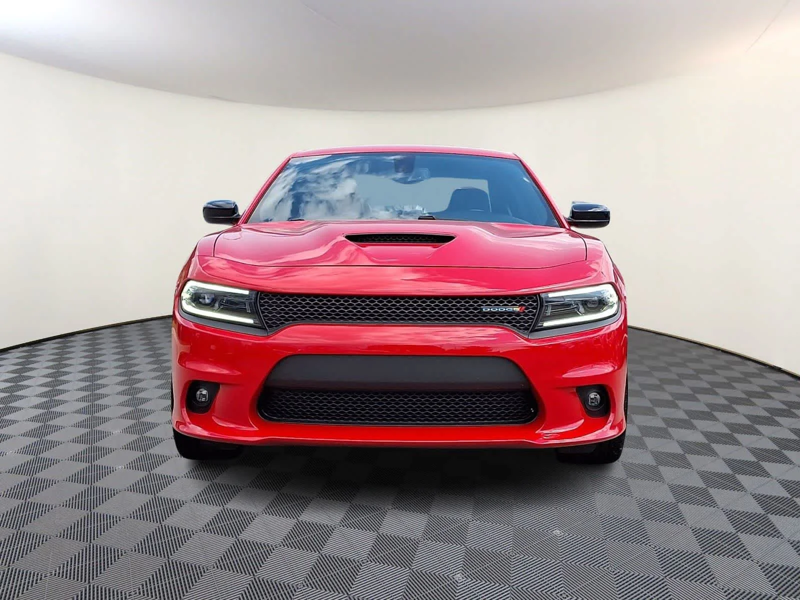 Used 2023 Torred Clearcoat Dodge R/T image 3