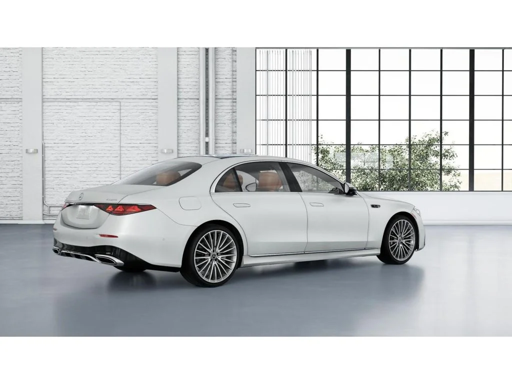New 2027 White Mercedes-Benz S 580 image 20