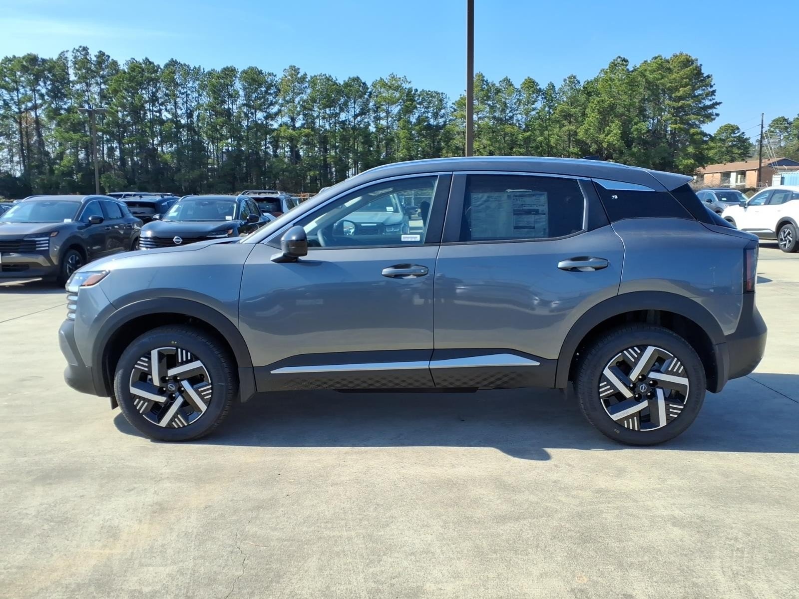 2026 Nissan Kicks SV - 7