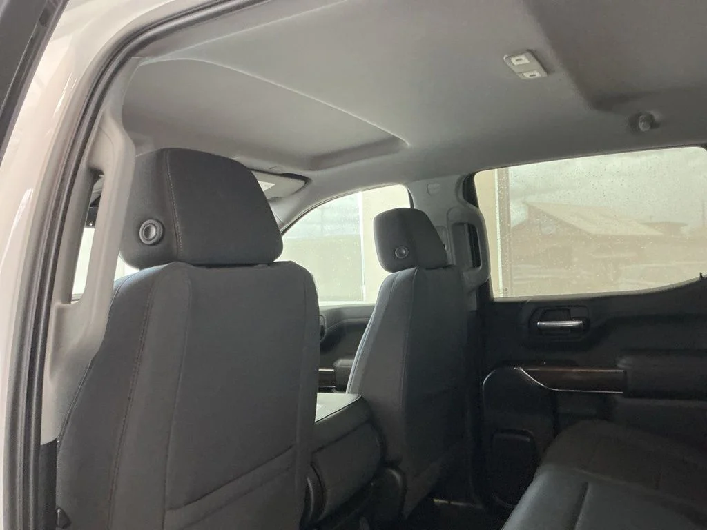 Used 2020 Summit White Chevrolet LT Trail Boss image 14