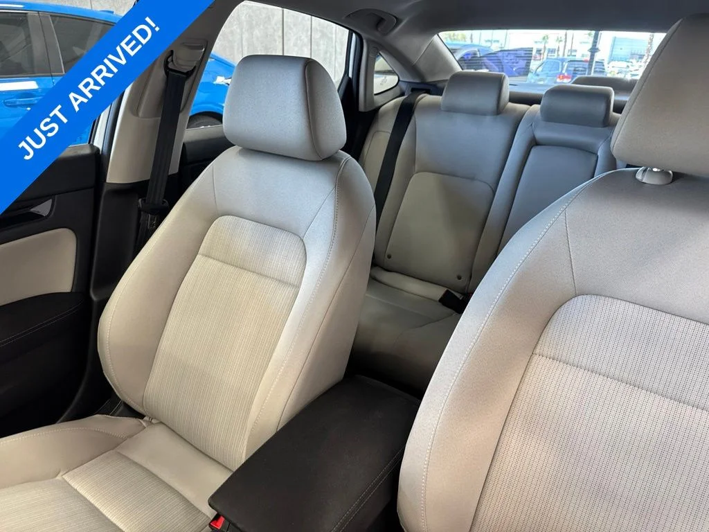 Certified Used 2024 Platinum White Pearl Honda EX image 5